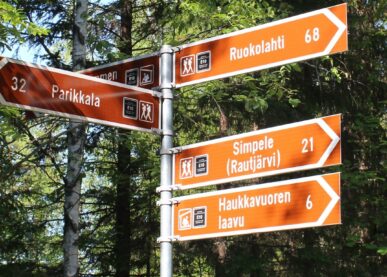 Tekstin Parikkalan ja Rautjärven paikallisopas-kurssin infotilaisuus kuva