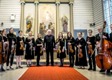 Tekstin Etelä-Karjalan Orkesterin juhlakonsertti Lemin kirkossa kuva